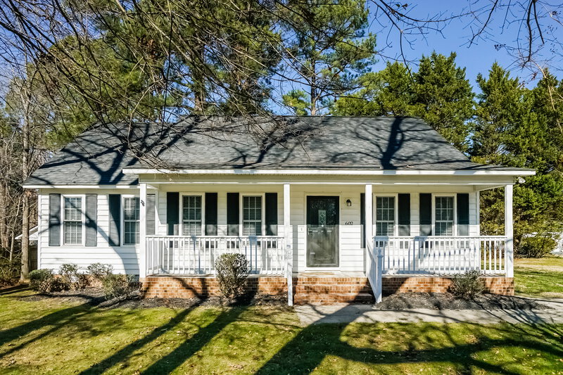 1,895/Mo, 602 Coventry Dr Zebulon, NC 27597 External View