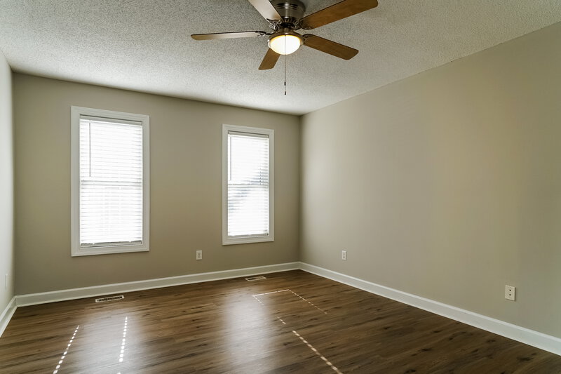 1,895/Mo, 602 Coventry Dr Zebulon, NC 27597 Main Bedroom View