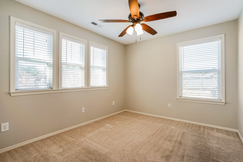 2,255/Mo, 4901 Autumn Sage Lndg Raleigh, NC 27616 Bedroom View 3