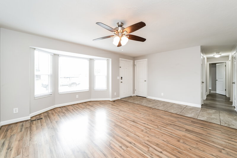 3,210/Mo, 10318 S Leilani Dr Sandy, UT 84070 Misc View 3