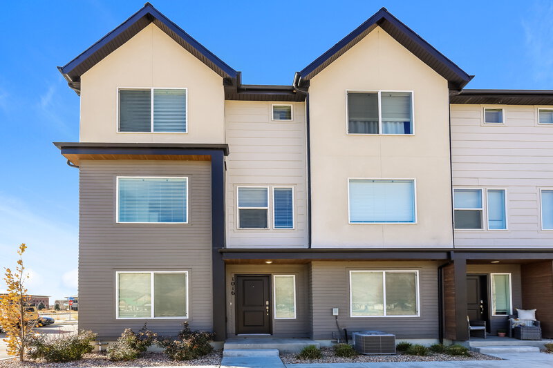 2,680/Mo, 1016 West 90 South Pleasant Grove, UT 84062 External View