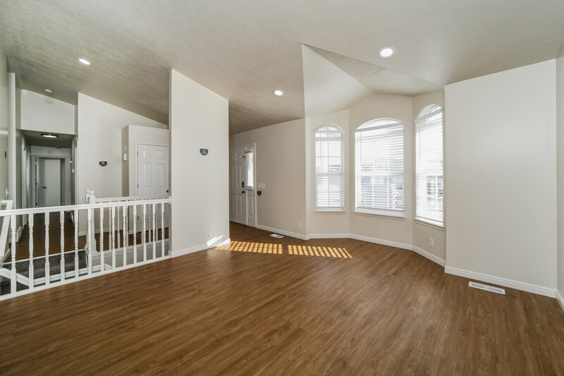 3,180/Mo, 2076 Allison Way Syracuse, UT 84075 Misc View 4