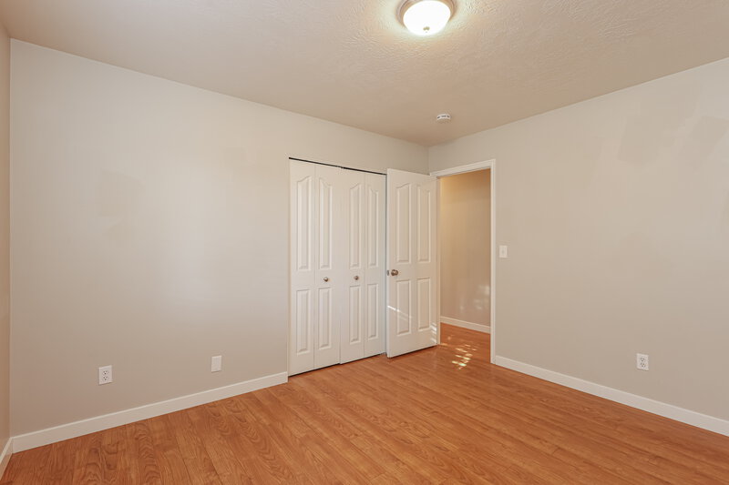 2,865/Mo, 8558 Maul Oak Dr West Jordan, UT 84081 Bedroom View 4