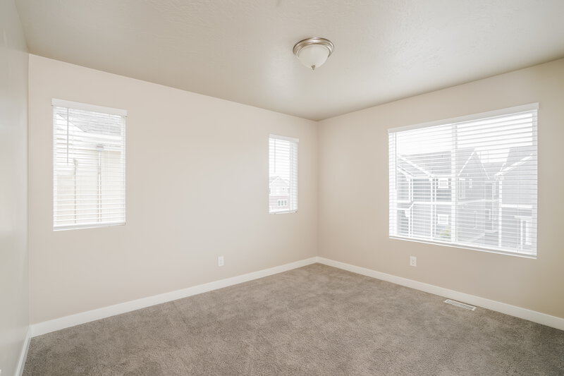 2,555/Mo, 7563 Wiles Pl Midvale, UT 84047 Bedroom View 2