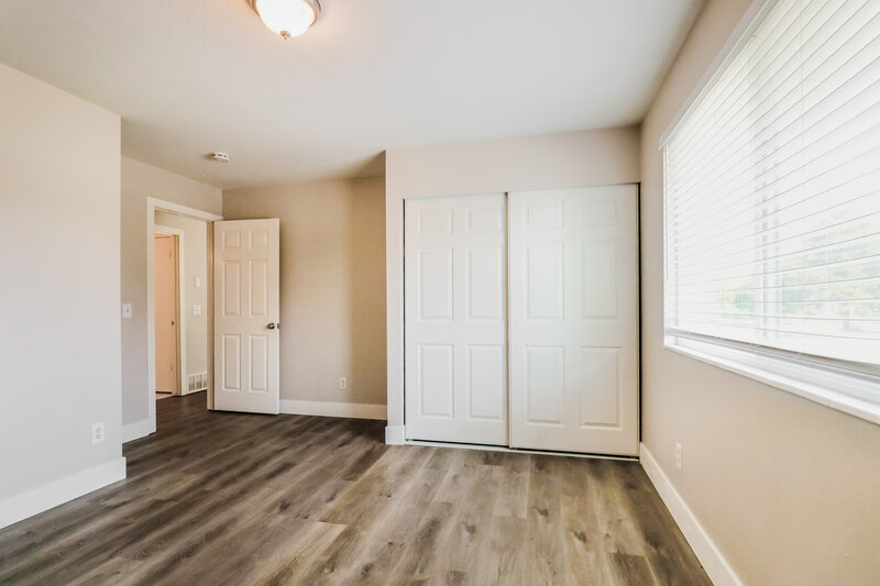 2,585/Mo, 5408 Hunter Dr Salt Lake City, UT 84120 Misc View 4