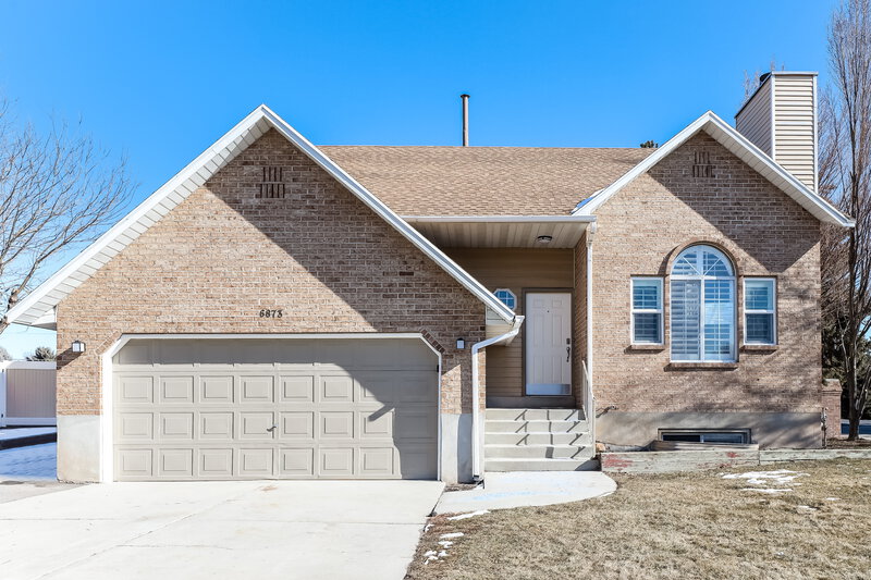 2,855/Mo, 6873 S 3235 W West Jordan, UT 84084 External View