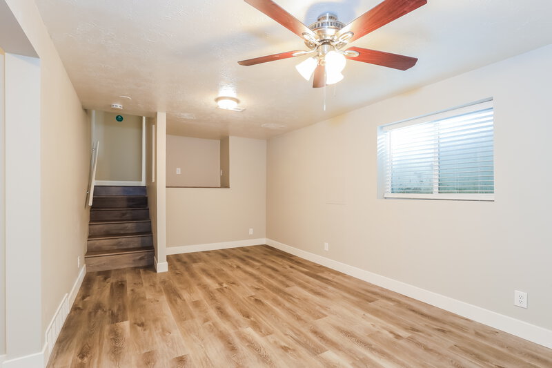 2,755/Mo, 4256 S 6180 W West Valley City, UT 84128 Misc View 7