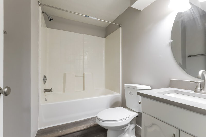 3,115/Mo, 3711 W Spring Water Dr West Valley City, UT 84120 Bathroom View