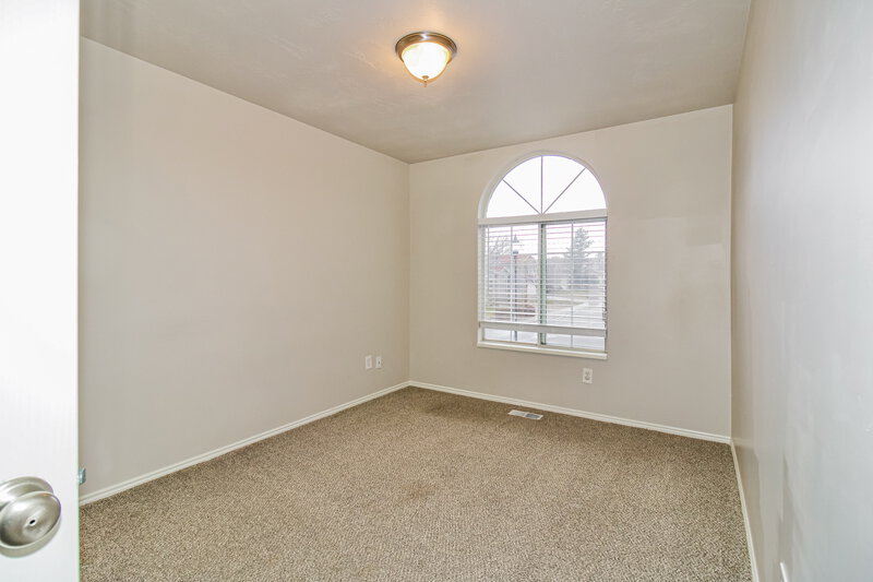 2,475/Mo, 6957 S Diamondleaf Way West Jordan, UT 84081 Bedroom View