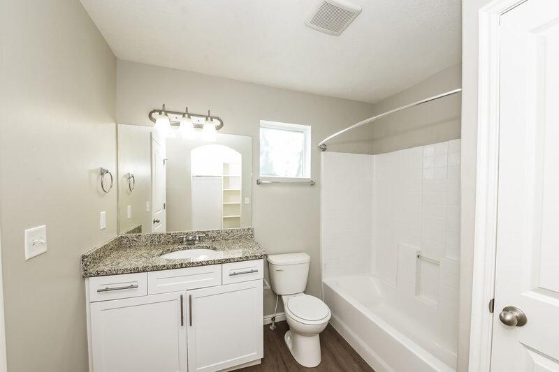 2,435/Mo, 3423 S Melanie Cove Magna, UT 84044 Bathroom View 3