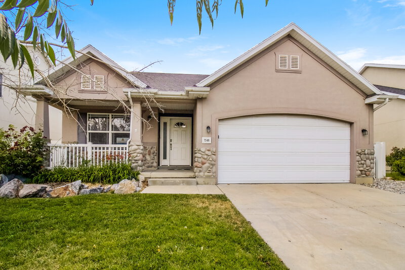 2,815/Mo, 7548 S Mesa Maple Dr West Jordan, UT 84081 External View