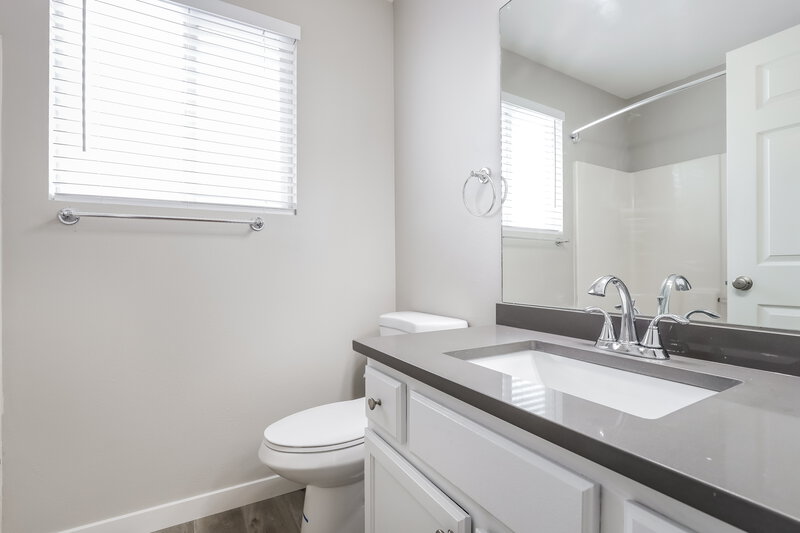 2,455/Mo, 1831 W Quarter Horse Ave Salt Lake City, UT 84116 Misc View 12
