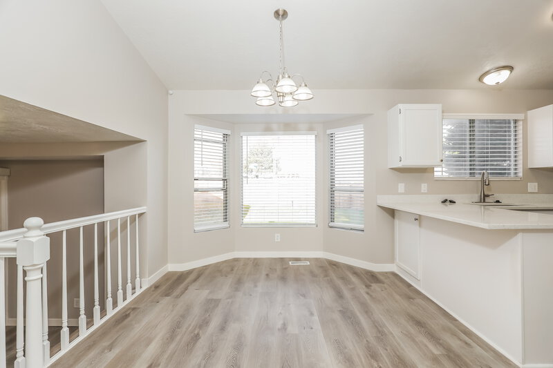 2,645/Mo, 3986 W 8660 S West Jordan, UT 84088 Misc View 3