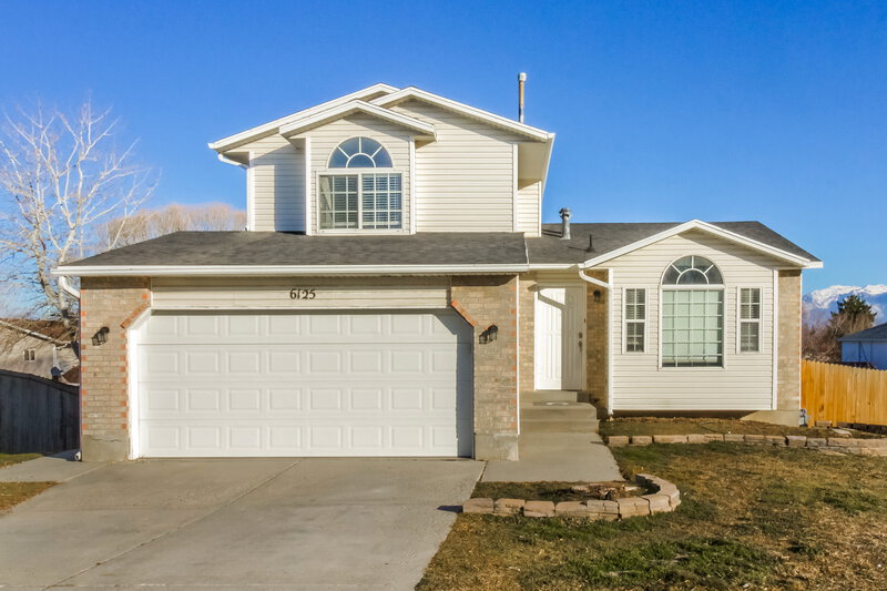 2,395/Mo, 6125 S 6105 W Salt Lake City, UT 84118 External View