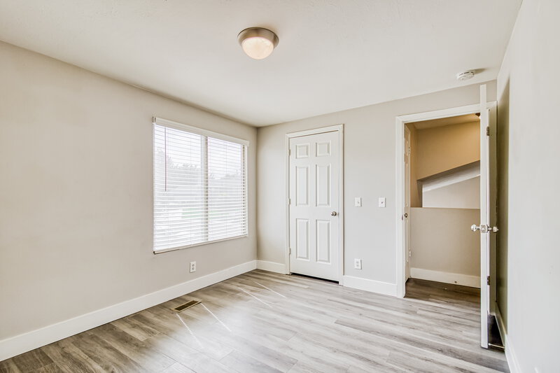 2,565/Mo, 6144 W Rishel Cir West Valley City, UT 84128 Bedroom View 2