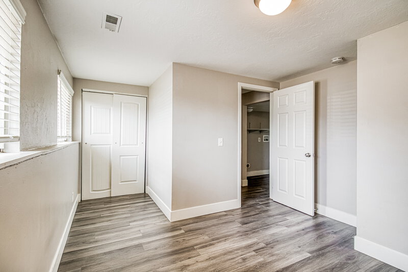2,565/Mo, 6144 W Rishel Cir West Valley City, UT 84128 Bedroom View 4