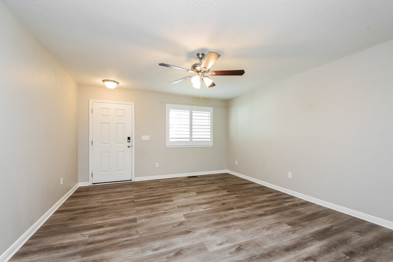 2,915/Mo, 3762 S Teal Run Way South Salt Lake, UT 84119 Living Room View