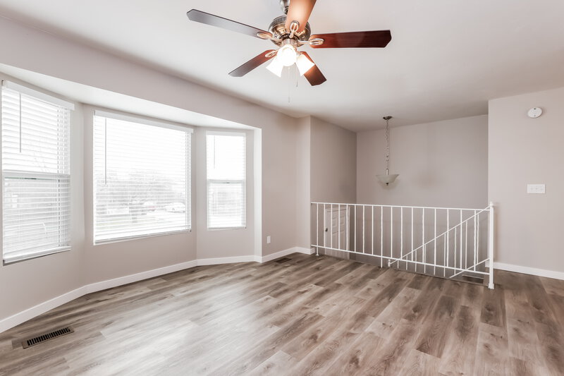 2,350/Mo, 6136 S Woodsborough Way Salt Lake City, UT 84118 Misc View 2