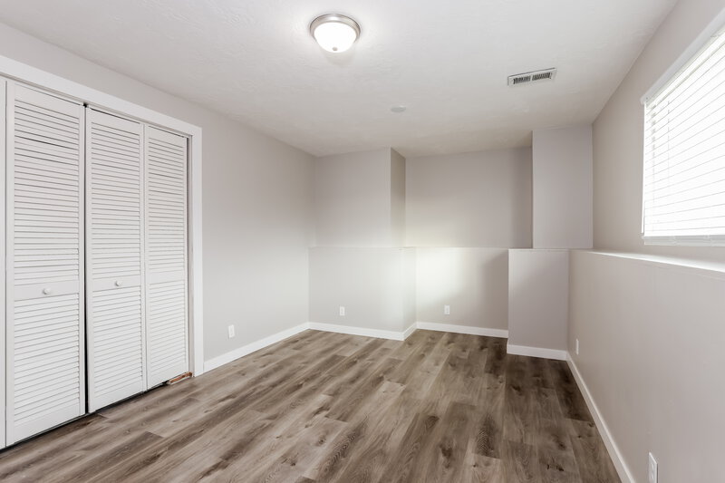 2,350/Mo, 6136 S Woodsborough Way Salt Lake City, UT 84118 Misc View 9