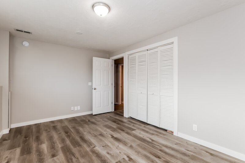 2,350/Mo, 6136 S Woodsborough Way Salt Lake City, UT 84118 Misc View 10