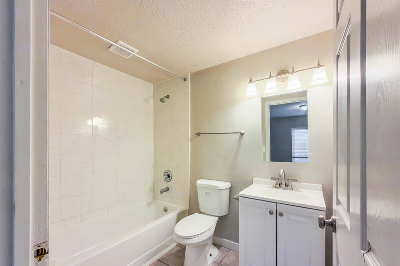 3,105/Mo, 3275 S Newmark Dr West Valley City, UT 84128 Bathroom View 2