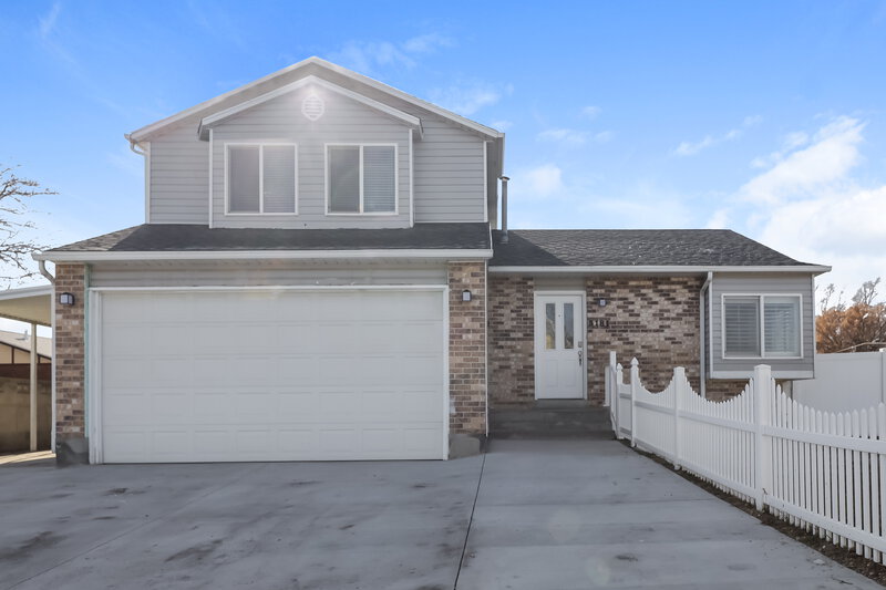 2,890/Mo, 3181 w midwest drive Taylorsville, UT 84118 External View