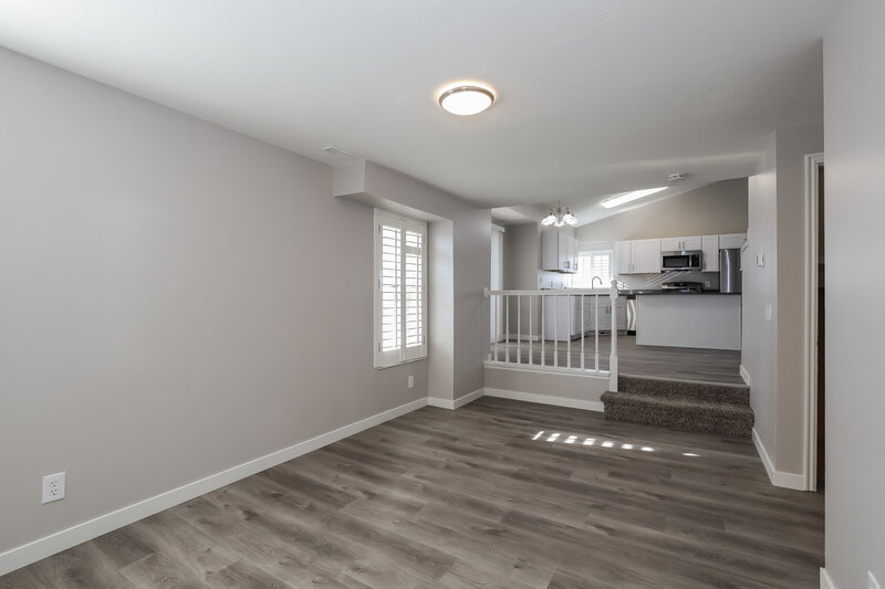 2,890/Mo, 3181 w midwest drive Taylorsville, UT 84118 Misc View 3