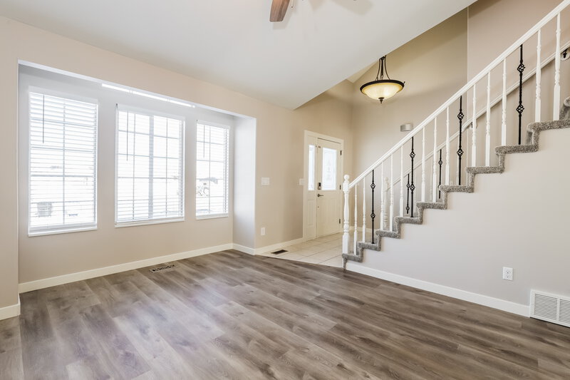 2,540/Mo, 4983 W Copper Canyon Way West Jordan, UT 84081 Living Room View