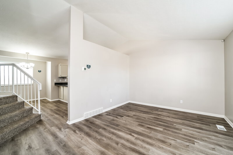 2,605/Mo, 7747 S Briar Dr West Jordan, UT 84084 Misc View