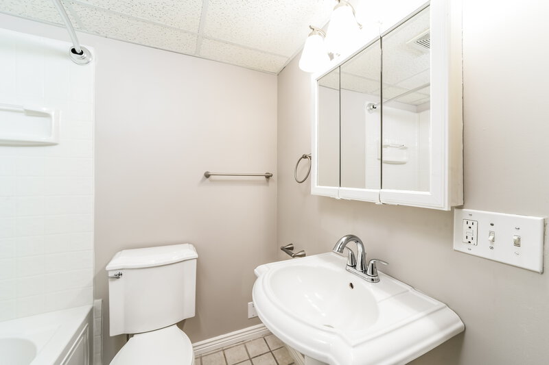 2,605/Mo, 7747 S Briar Dr West Jordan, UT 84084 Misc View 12