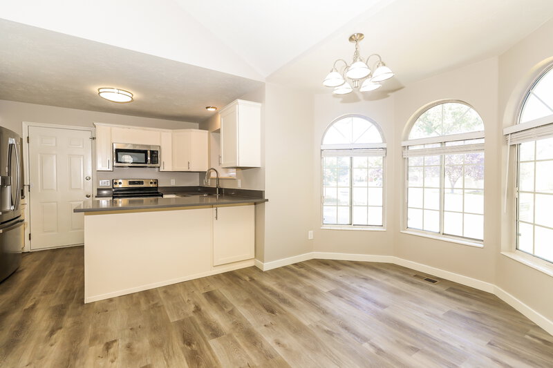 3,045/Mo, 9358 S Sweet Meadow Lane Sandy, UT 84070 Misc View 2