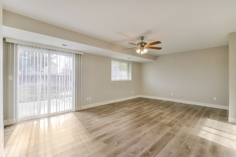 2,960/Mo, 8702 S Covewood Pl West Jordan, UT 84088 Family Room View