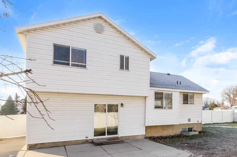 2,595/Mo, 1658 W 8430 S West Jordan, UT 84088 Misc View 14