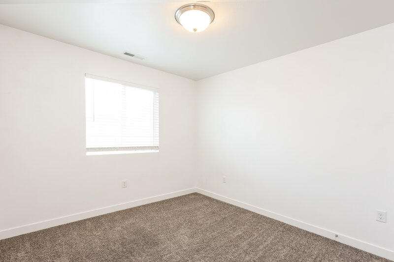 2,600/Mo, 7907 S Gaea Ct West Jordan, UT 84081 Bedroom View