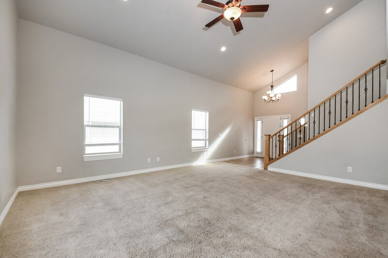 3,045/Mo, 7054 West Dry Sycamore Lane West Jordan, UT 84081 Living Room View