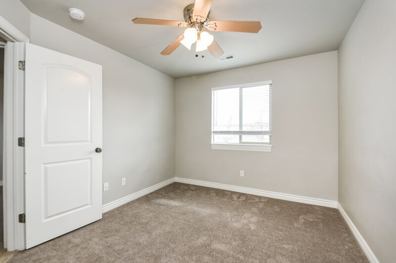 3,045/Mo, 7054 West Dry Sycamore Lane West Jordan, UT 84081 Bedroom View 2