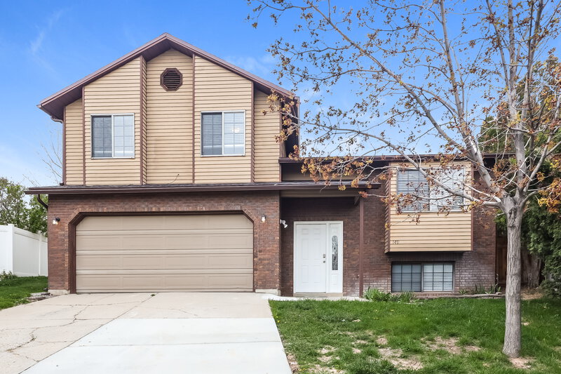 2,830/Mo, 149 N 400 W Clearfield, UT 84015 External View