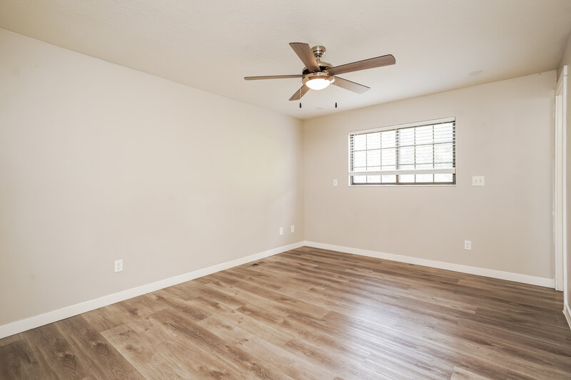 2,625/Mo, 149 N 400 W Clearfield, UT 84015 Main Bedroom View