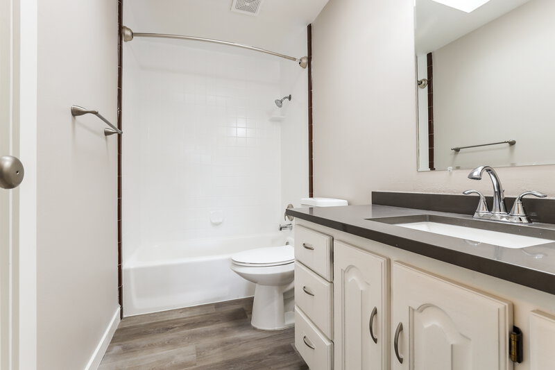 2,830/Mo, 149 N 400 W Clearfield, UT 84015 Misc View 9