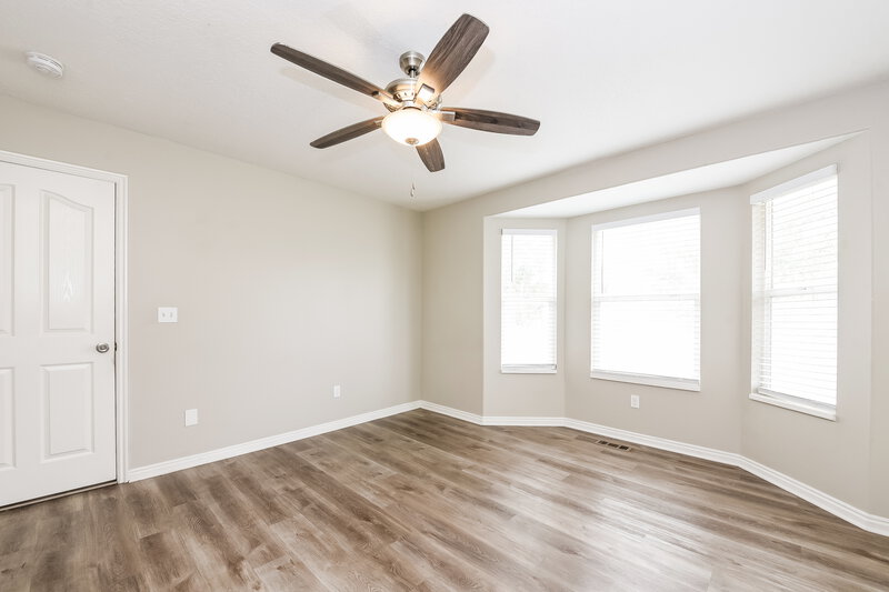2,635/Mo, 1116 N Mustang Ln Saratoga Springs, UT 84045 Main Bedroom View 2