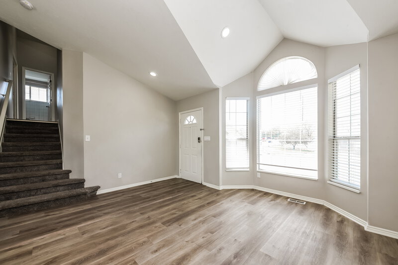 2,855/Mo, 8989 S 3900 W West Jordan, UT 84088 Living Room View