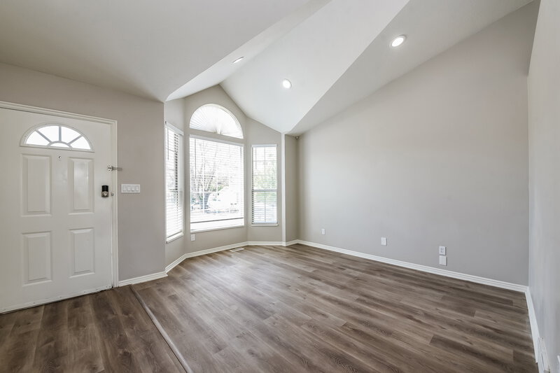 2,855/Mo, 8989 S 3900 W West Jordan, UT 84088 Living Room View 2