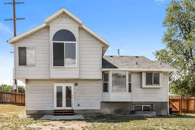 2,855/Mo, 8989 S 3900 W West Jordan, UT 84088 Rear View