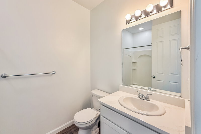 2,765/Mo, 4526 W 1150 S West Point, UT 84015 Main Bathroom View 2