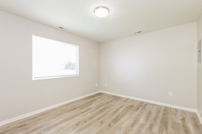 2,630/Mo, 137 E 1910 N Tooele, UT 84074 Bedroom View 3