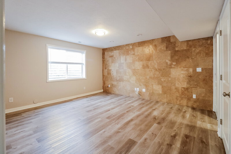 3,030/Mo, 817 N 600 W Kaysville, UT 84037 Misc View 12