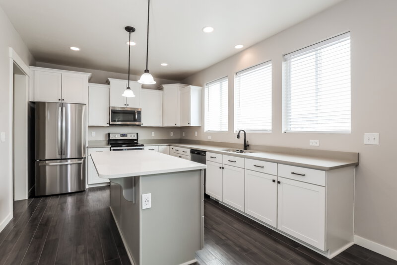 2,300/Mo, 7891 N Bridleway Rd Eagle Mountain, UT 84005 Misc View 3