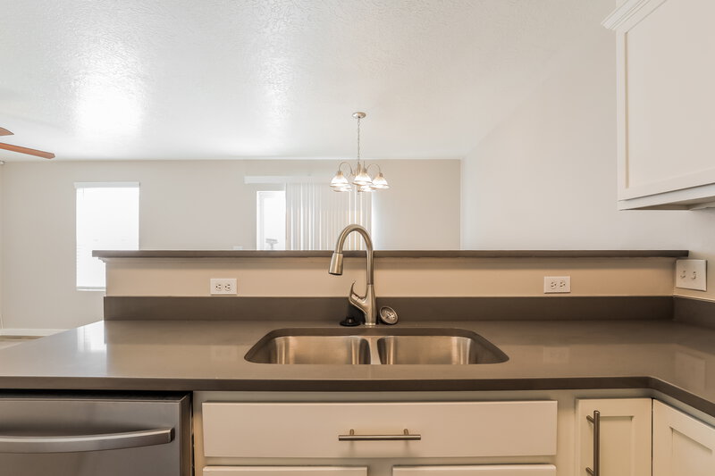 1,895/Mo, 3710 N Tumwater West Dr Eagle Mountain, UT 84005 Misc View 5