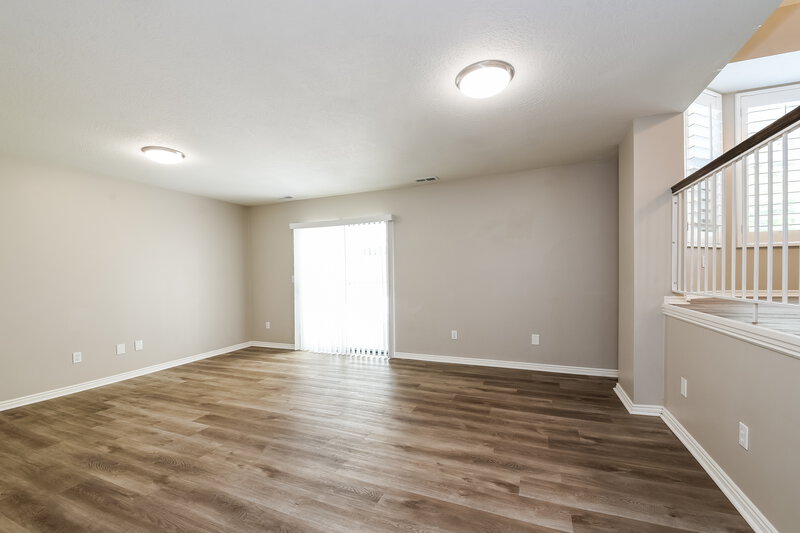 2,855/Mo, 6956 S Sparrowtail Rd West Jordan, UT 84081 Living Room View