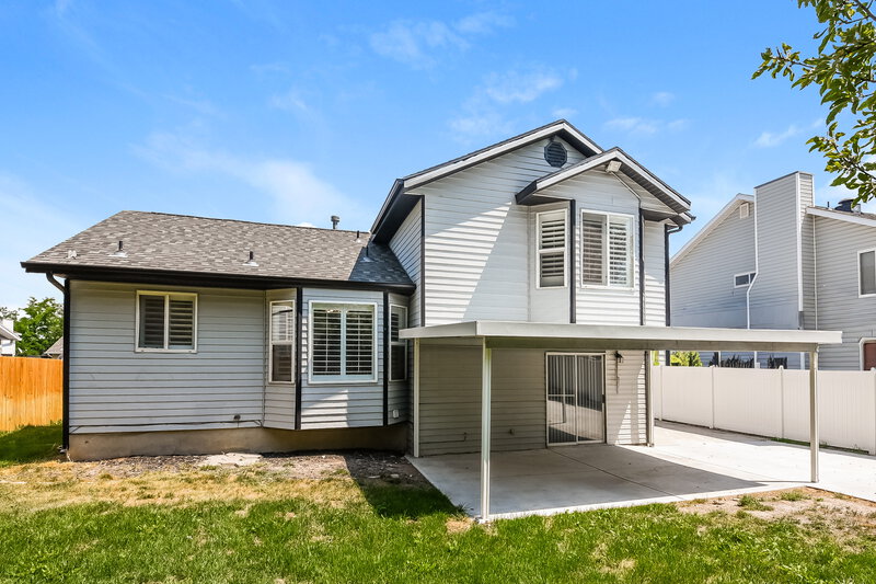 2,855/Mo, 6956 S Sparrowtail Rd West Jordan, UT 84081 Rear View